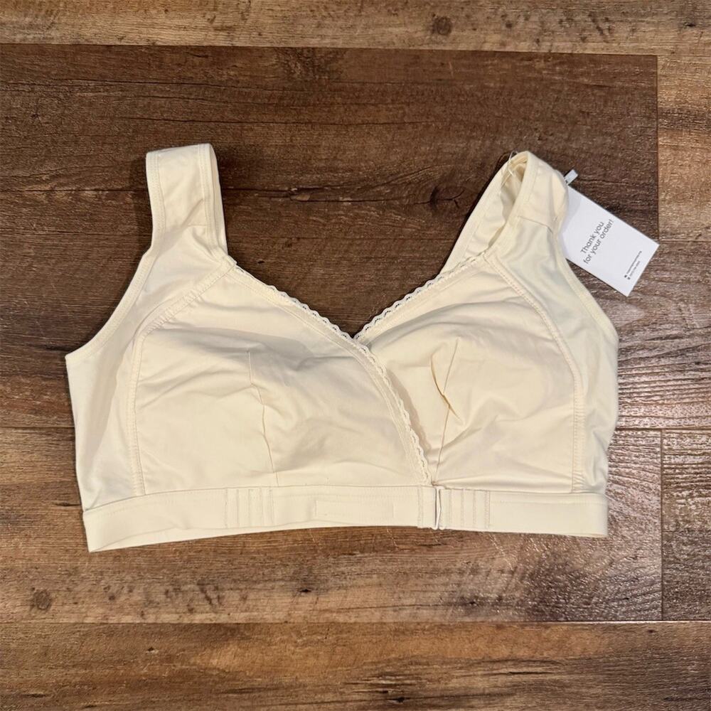 NWT EaseBlooming Bralette Womens 2XL Beige Wireless Sleep Lounge Front Closure